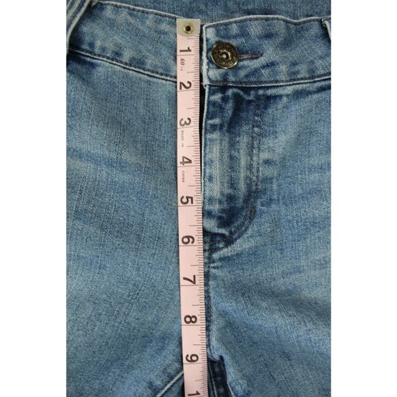 Women's Size 8 Mid-Rise Frayed Hem Denim Jean Shorts Blue - Picture 5 of 7